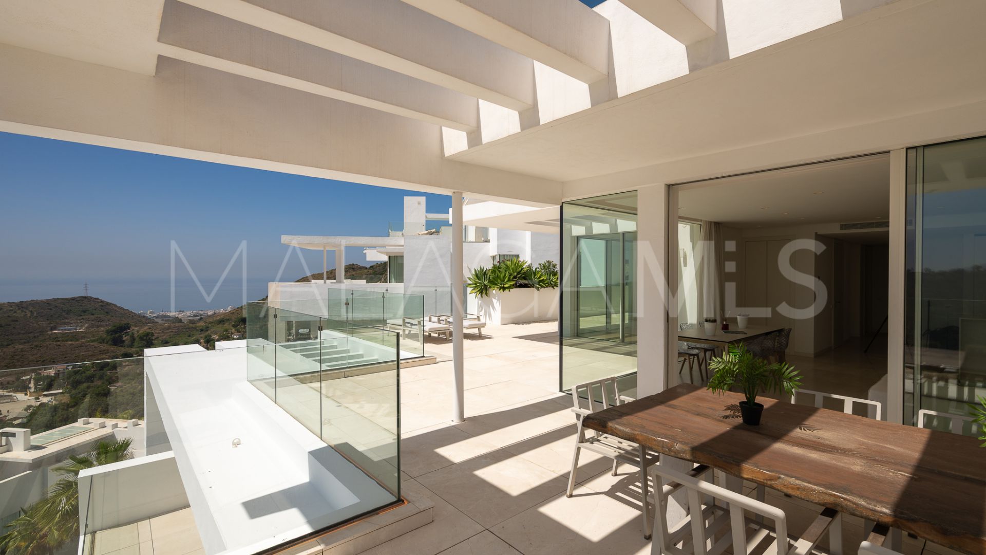 Zweistöckiges penthouse for sale in Marbella City