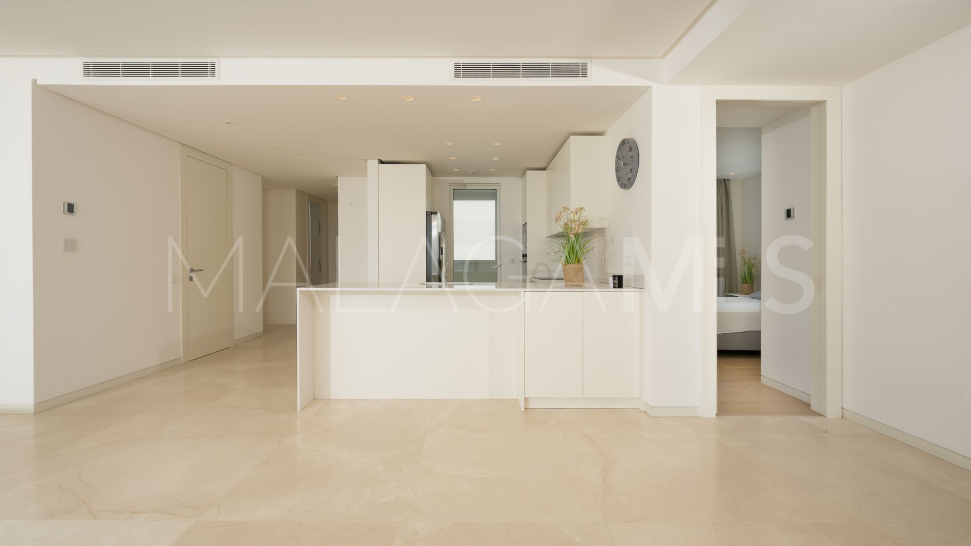 Zweistöckiges penthouse for sale in Marbella City