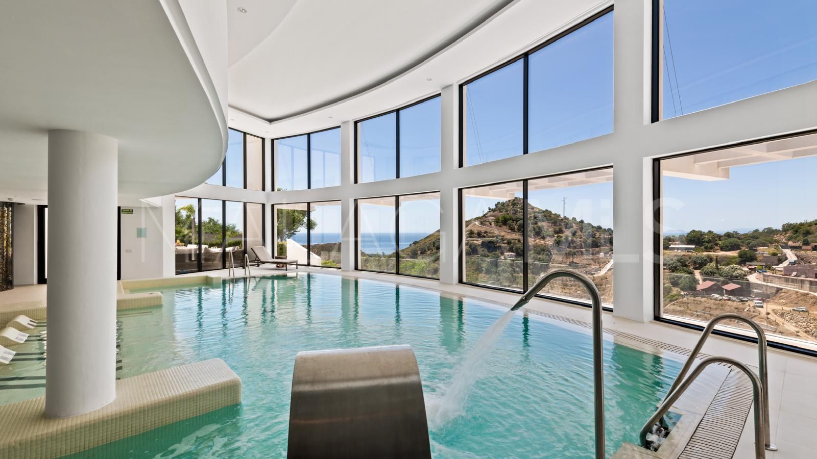 Zweistöckiges penthouse for sale in Marbella City