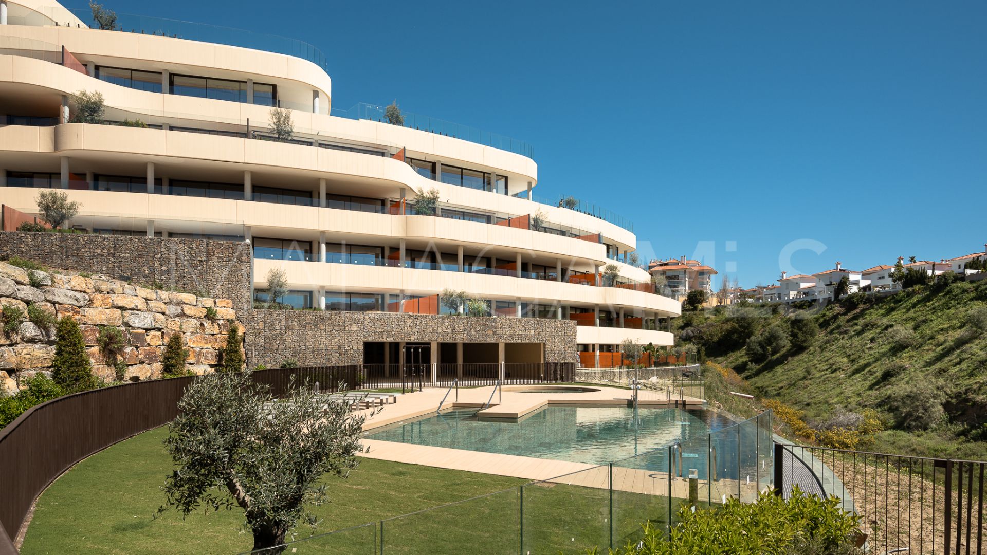 Appartement rez de chaussée for sale in El Higueron