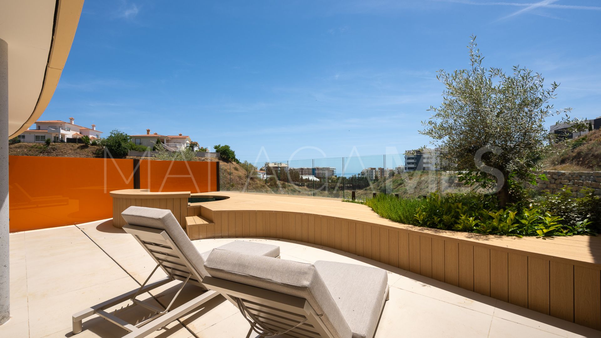 Appartement rez de chaussée for sale in El Higueron