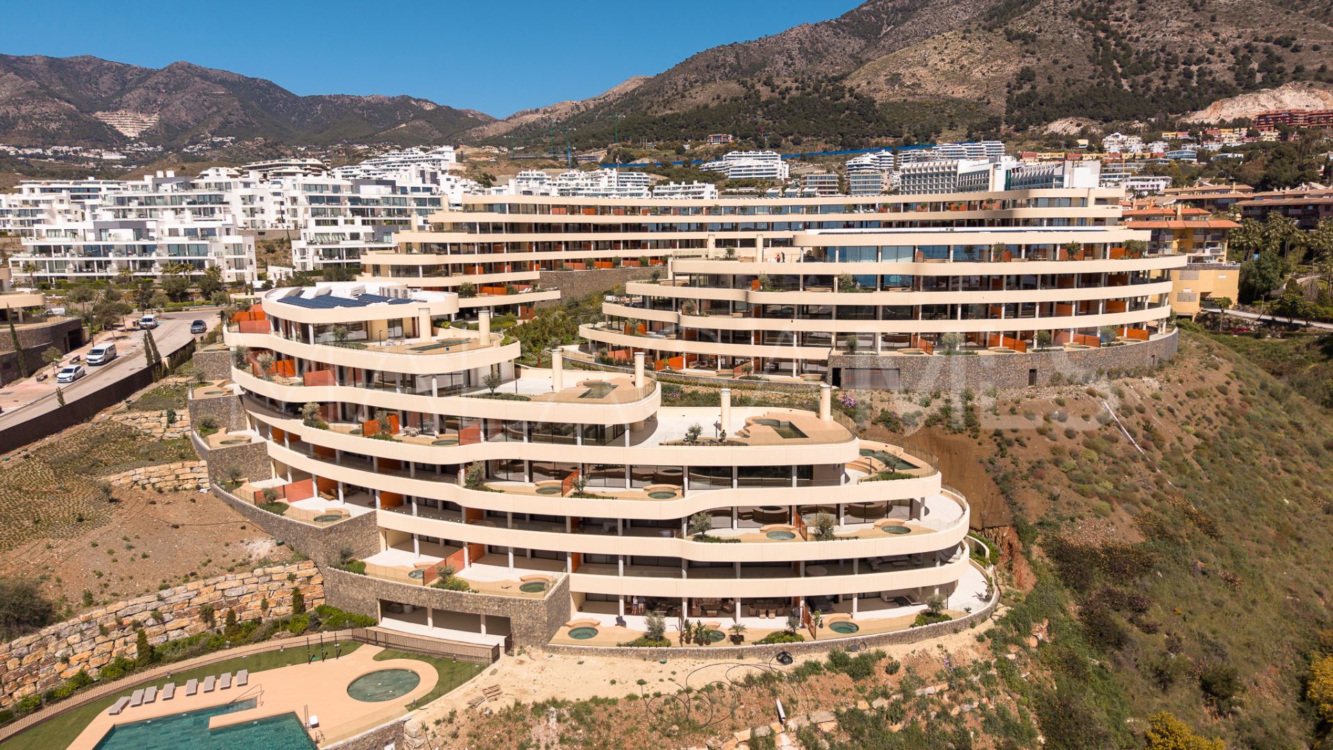 Appartement rez de chaussée for sale in El Higueron