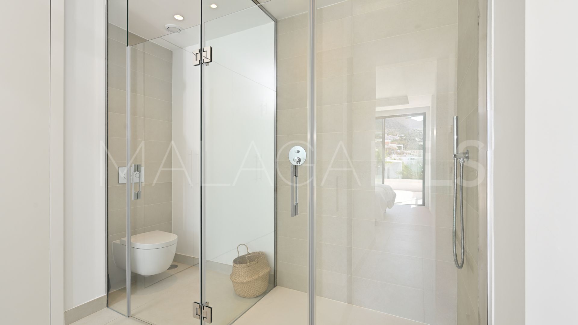 Duplex penthouse for sale in Benalmadena Pueblo