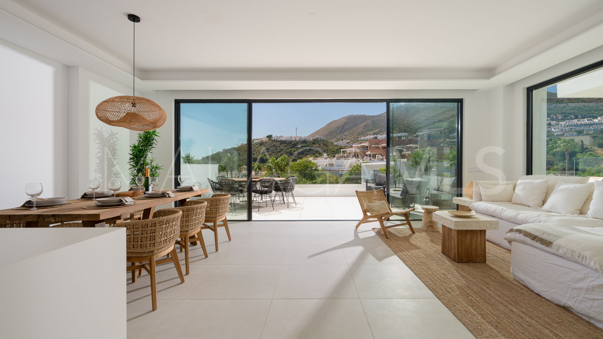 Duplex penthouse for sale in Benalmadena Pueblo