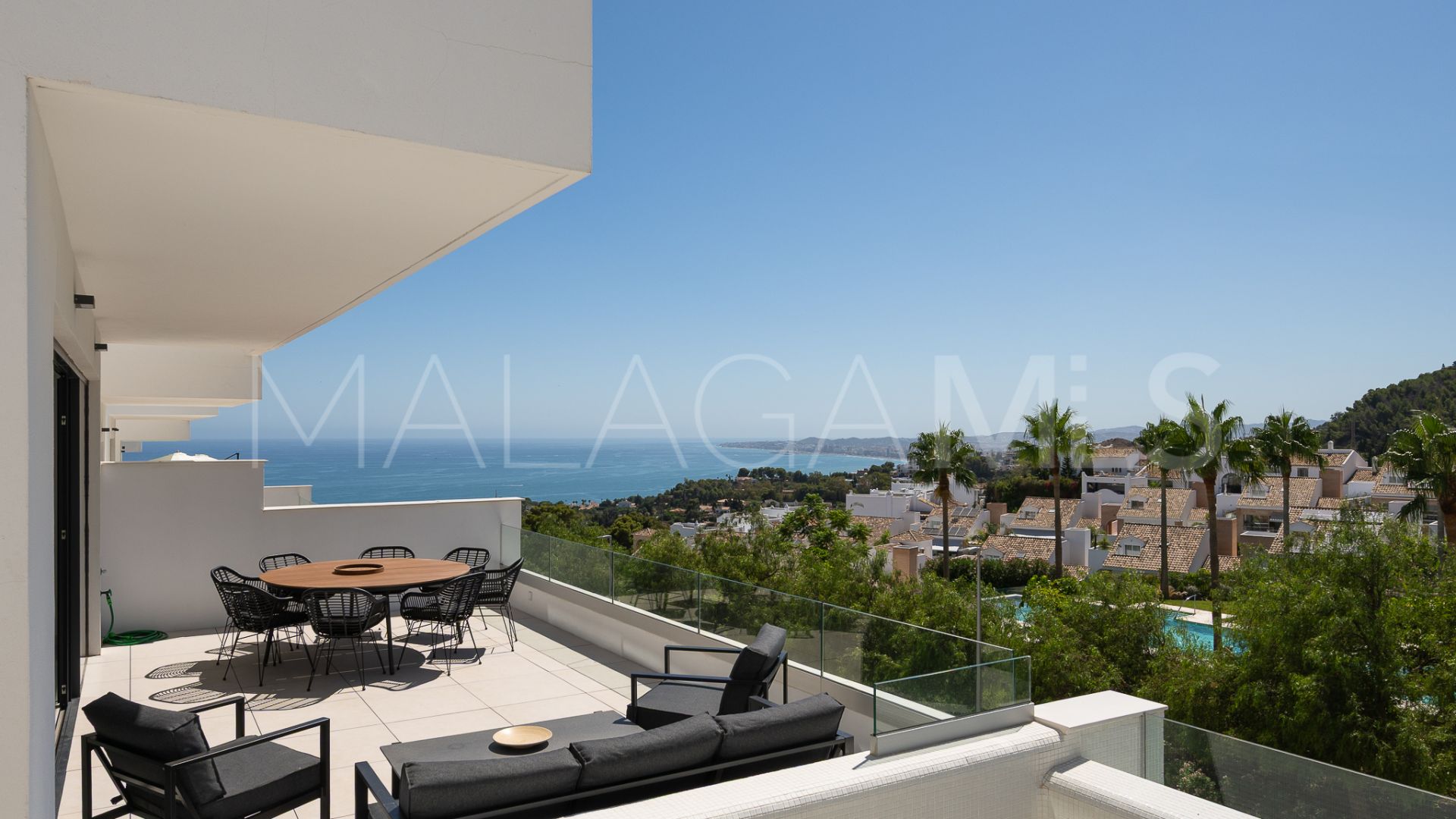Duplex penthouse for sale in Benalmadena Pueblo
