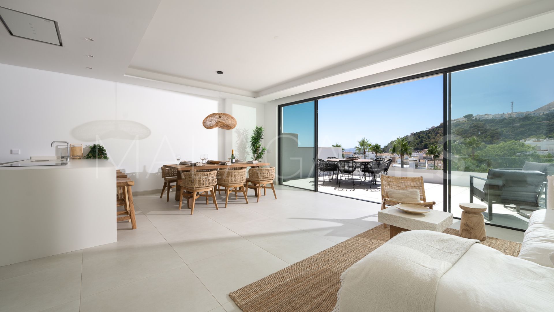 Duplex penthouse for sale in Benalmadena Pueblo