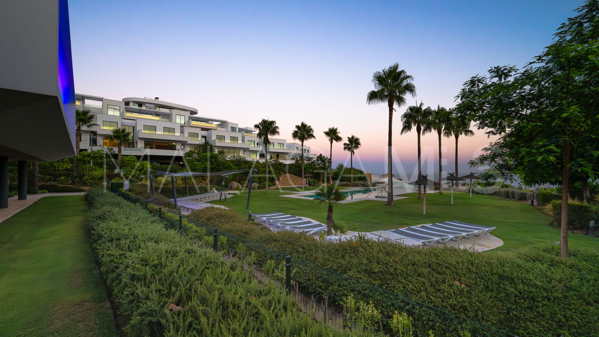 Duplex penthouse for sale in Benalmadena Pueblo
