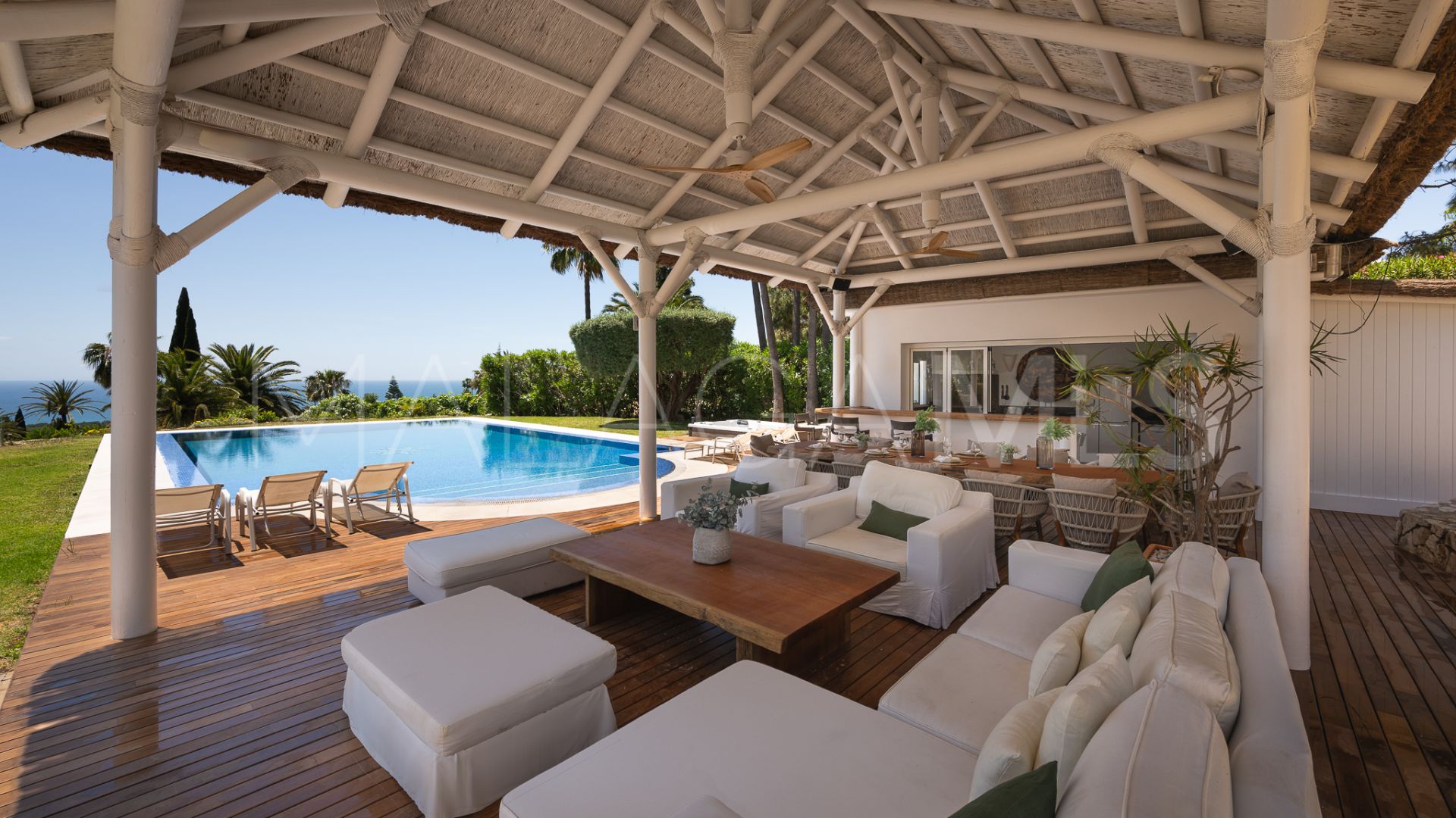 Buy villa in Hacienda las Chapas de 7 bedrooms