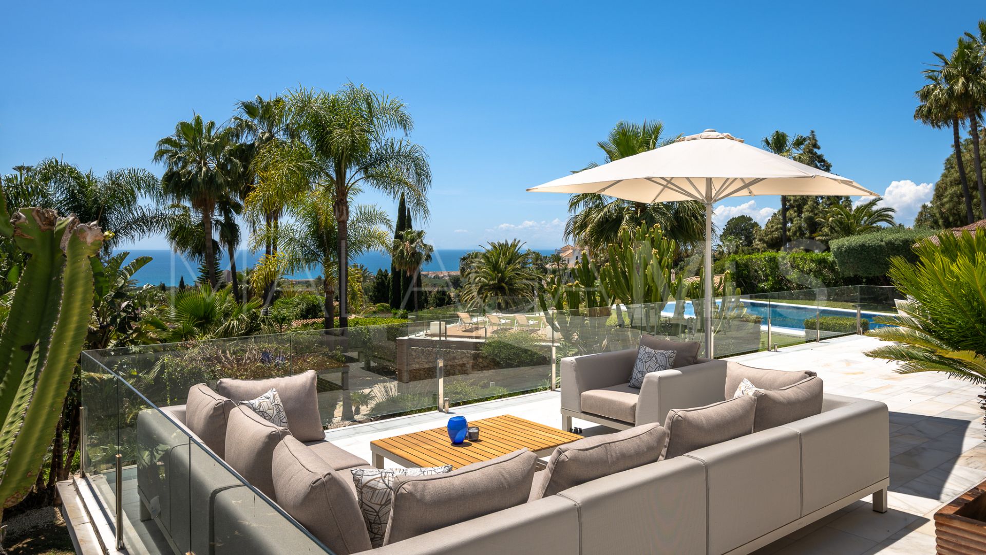 Buy villa in Hacienda las Chapas de 7 bedrooms