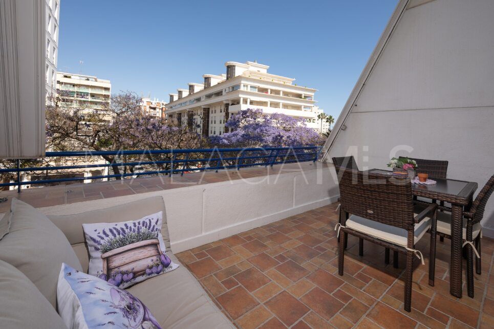 Tvåvåningslägenhet for sale in Marbella House