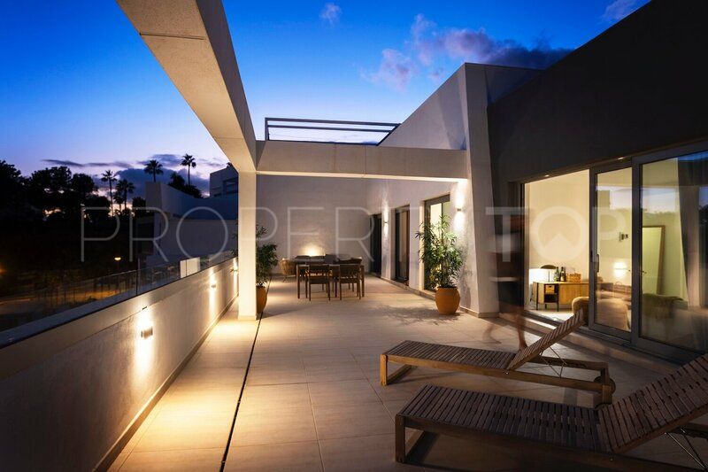 Buy Estepona Hills penthouse