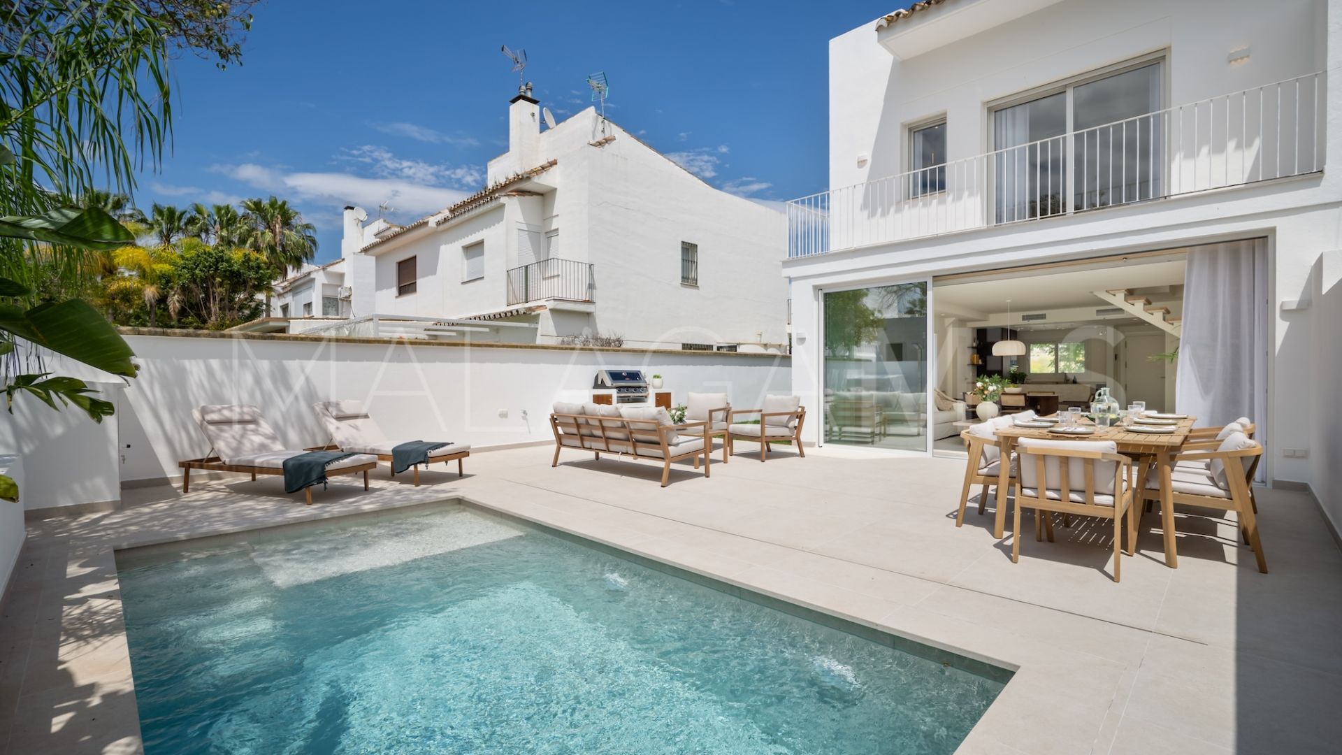 Parvilla for sale in Altos del Rodeo