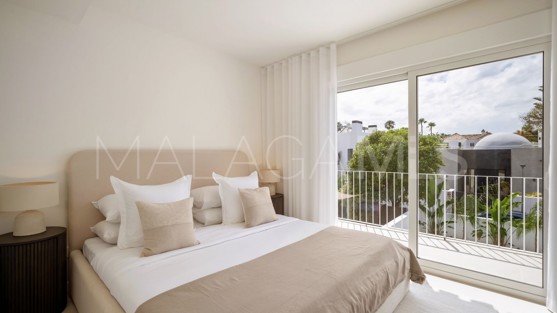 Parvilla for sale in Altos del Rodeo