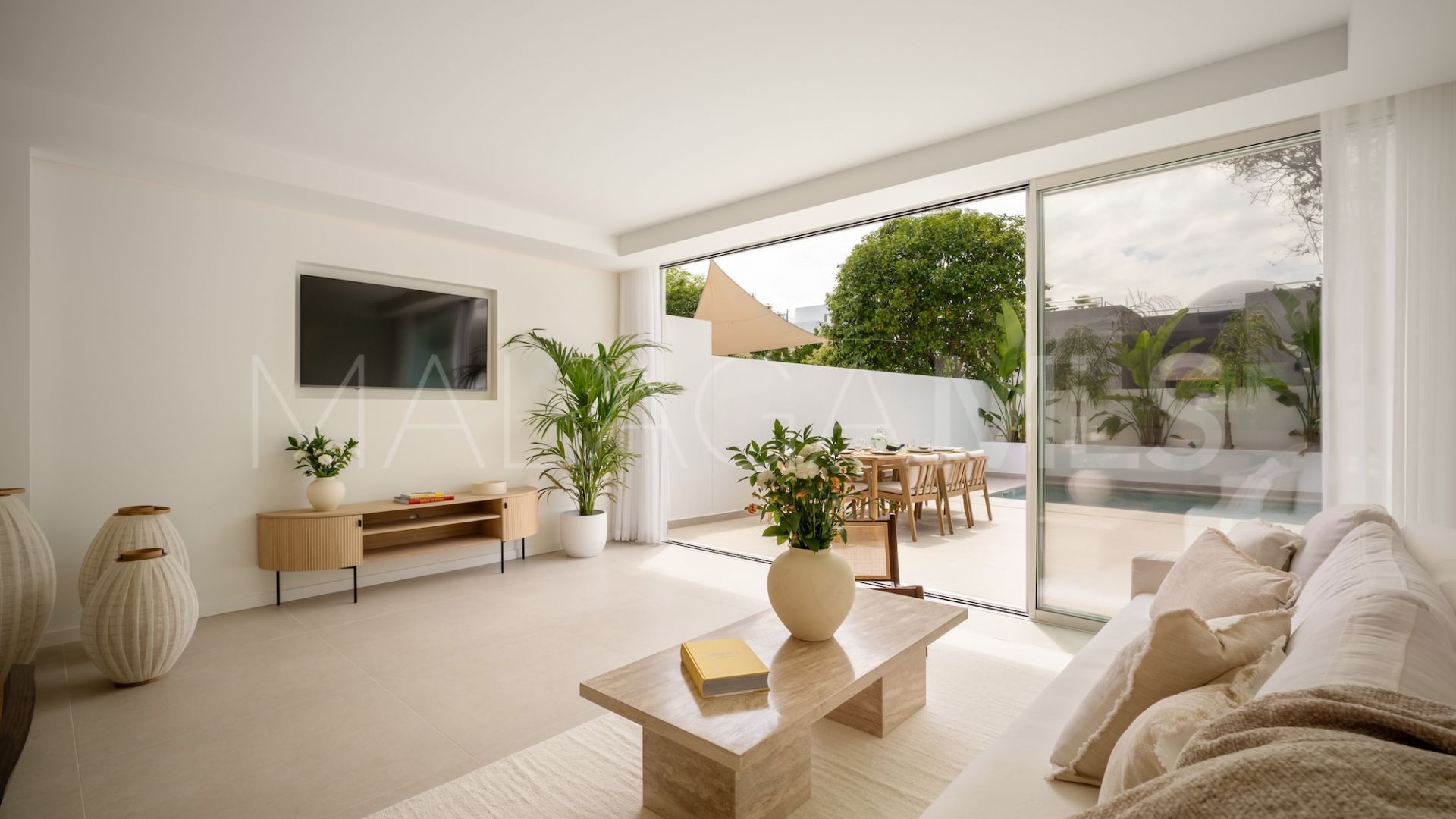 Parvilla for sale in Altos del Rodeo