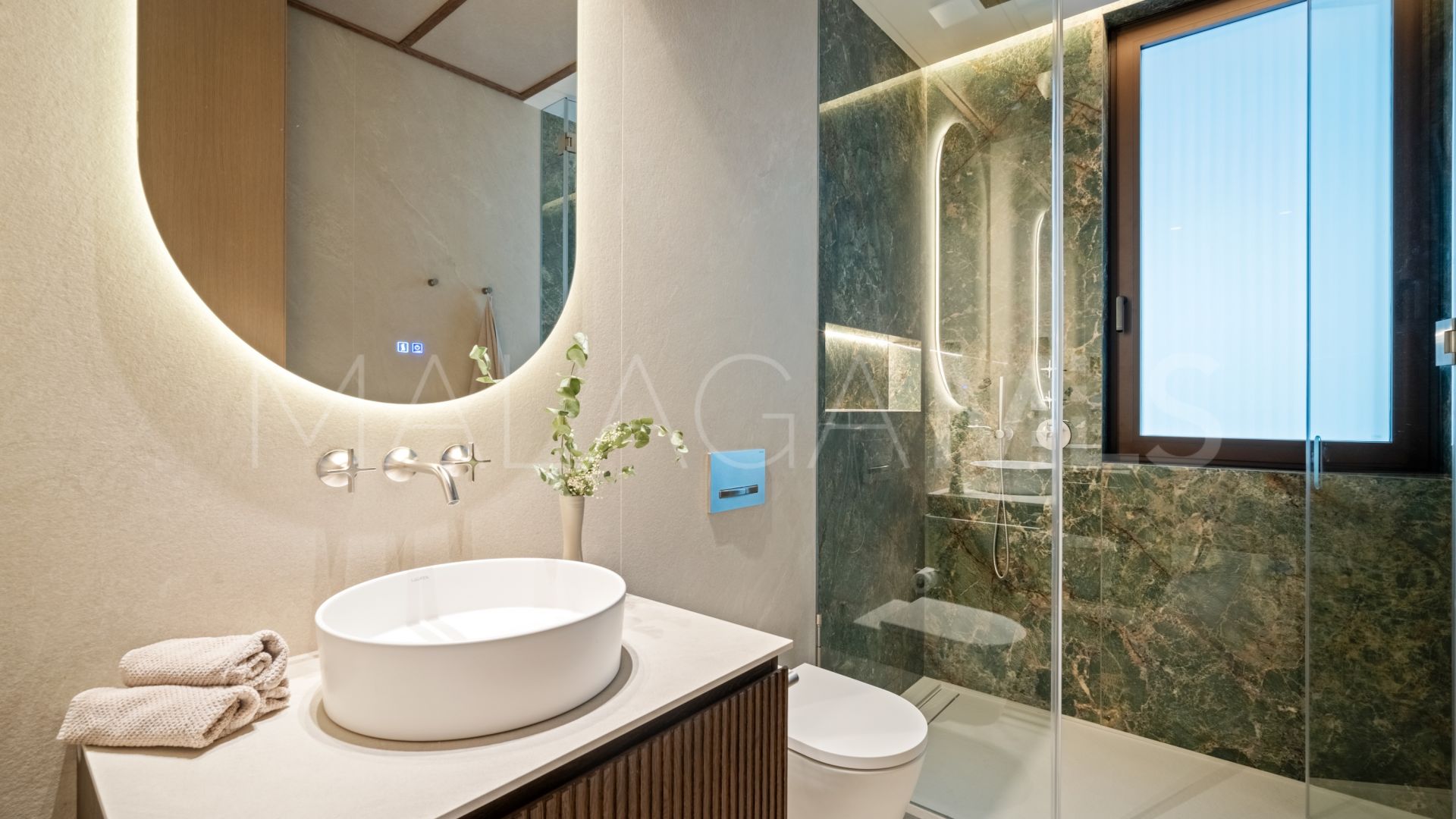 Villa for sale in Marbella City