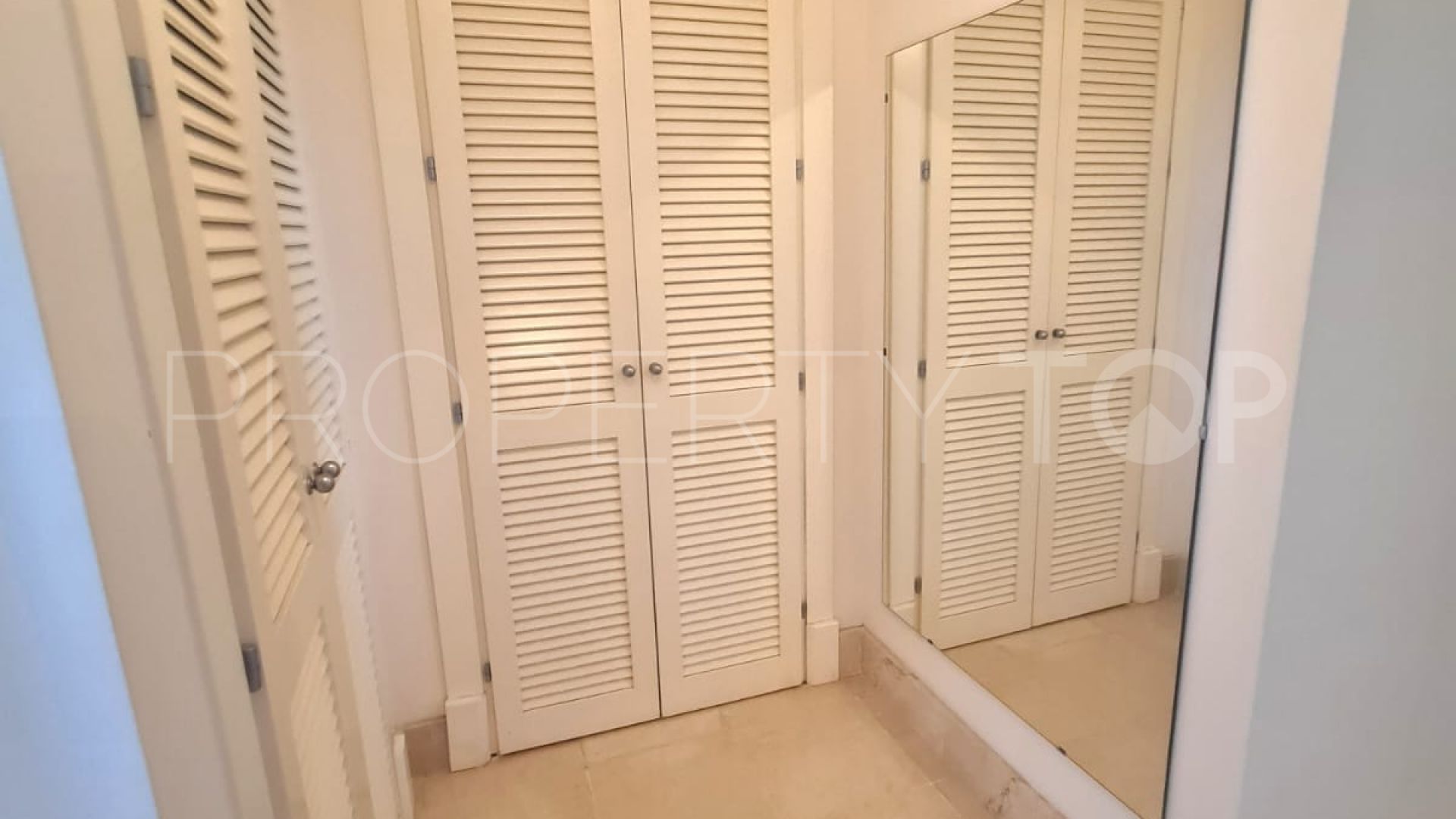 Apartamento en venta en Ribera del Obispo