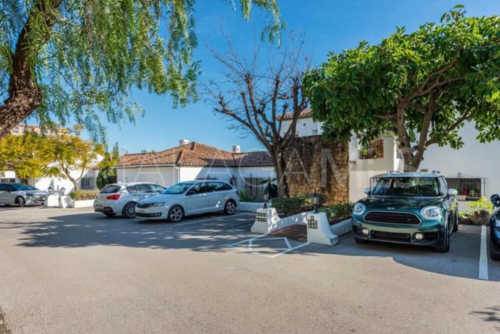 Se vende Ático in Los Arqueros de 2 bedrooms