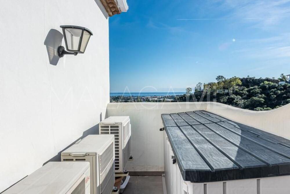 Se vende Ático in Los Arqueros de 2 bedrooms