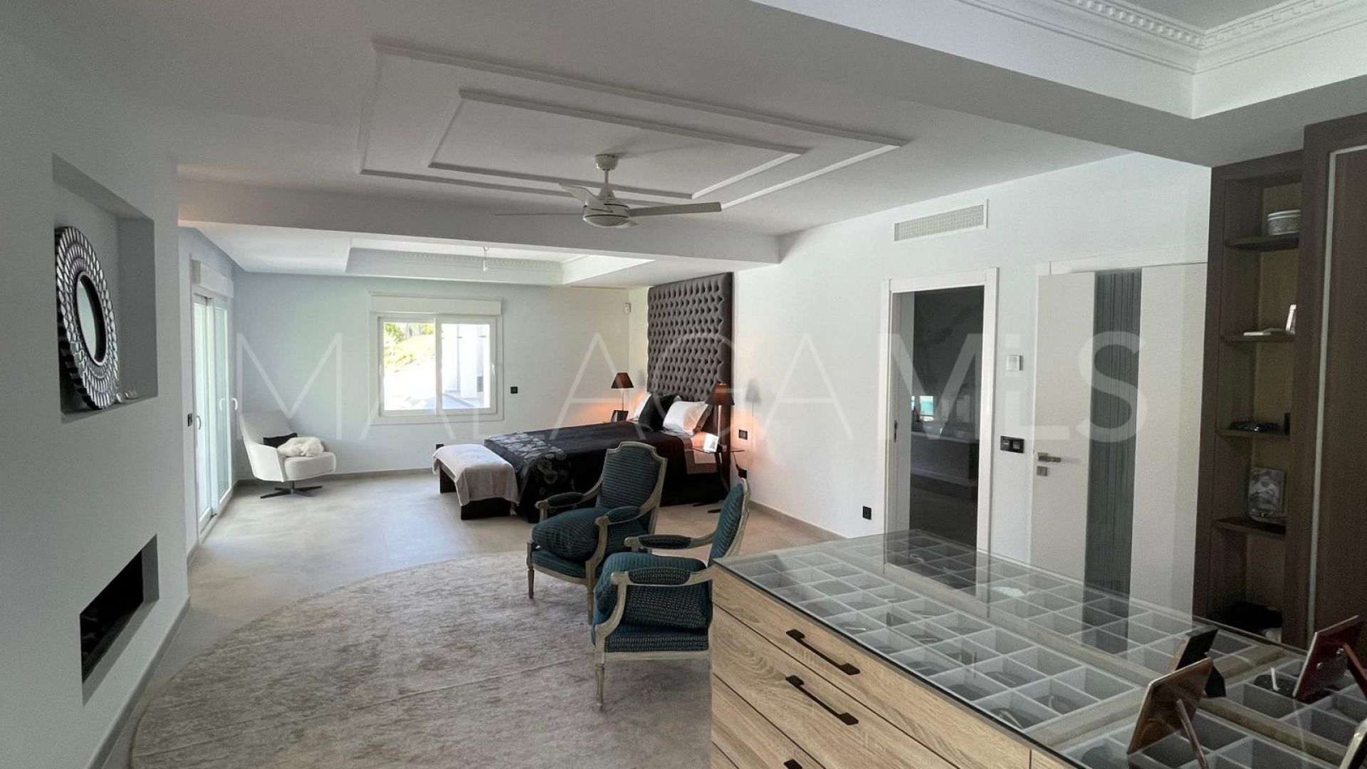 10 bedrooms Nueva Atalaya villa for sale