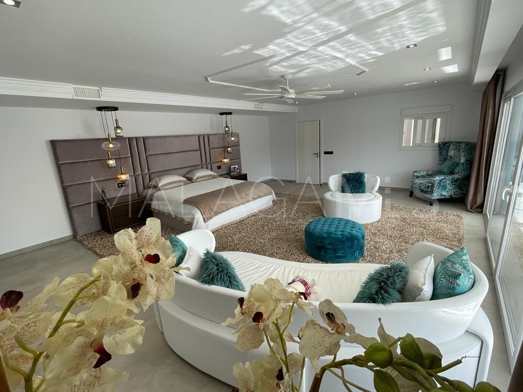 10 bedrooms Nueva Atalaya villa for sale