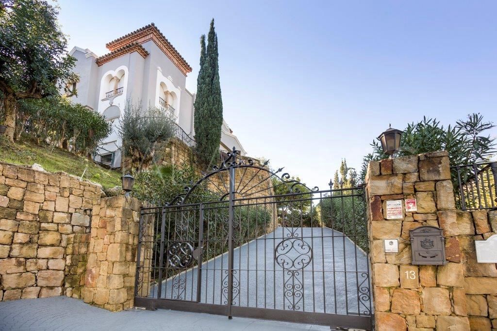 Villa for sale in La Quinta Golf