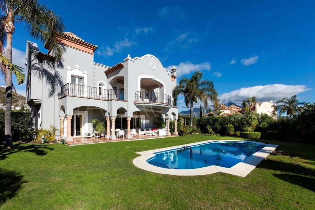 Villa for sale in La Quinta Golf