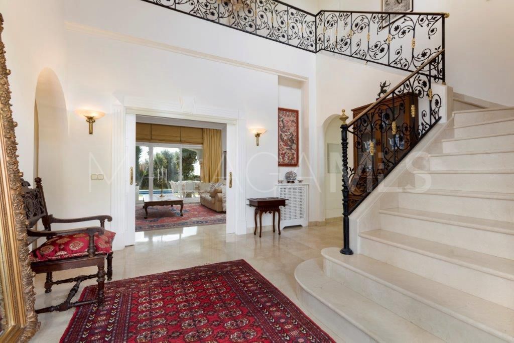 Villa for sale in La Quinta Golf