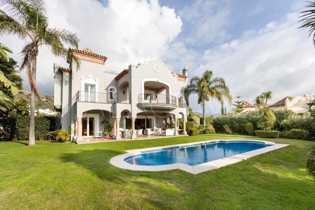 Villa for sale in La Quinta Golf