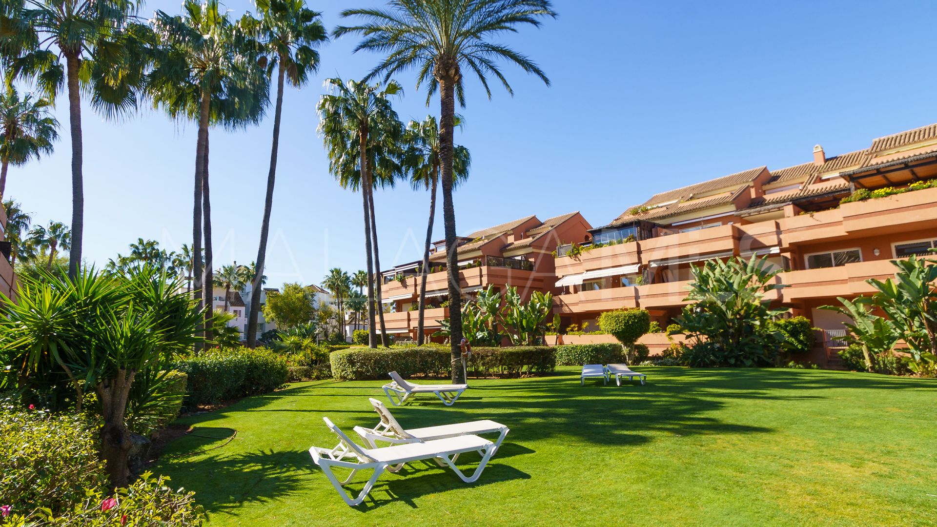 Buy El Embrujo Playa 2 bedrooms ground floor apartment