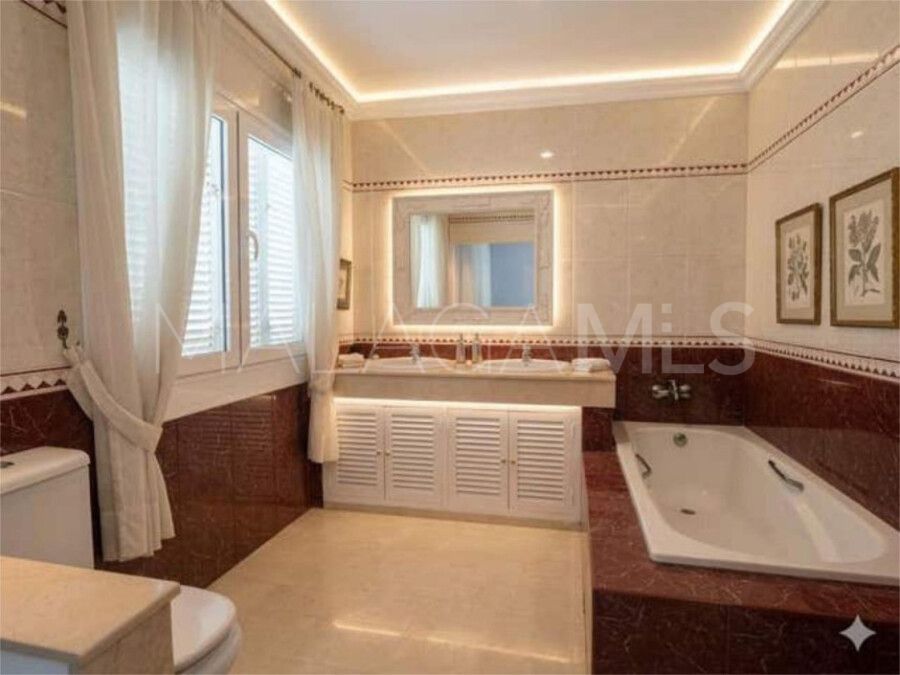 Maison de ville for sale in Las Brisas