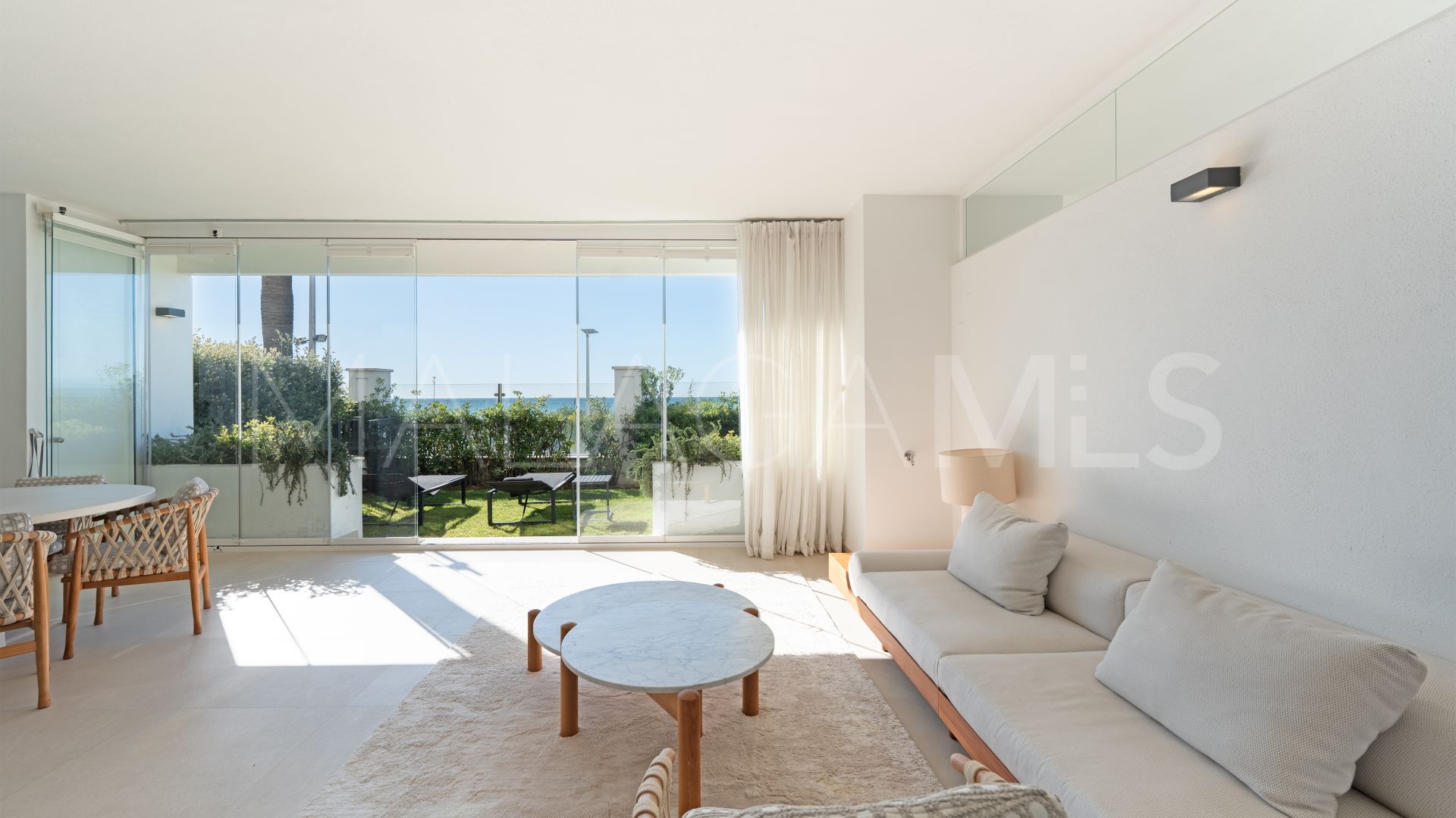 Apartamento planta baja with 2 bedrooms for sale in Doncella Beach