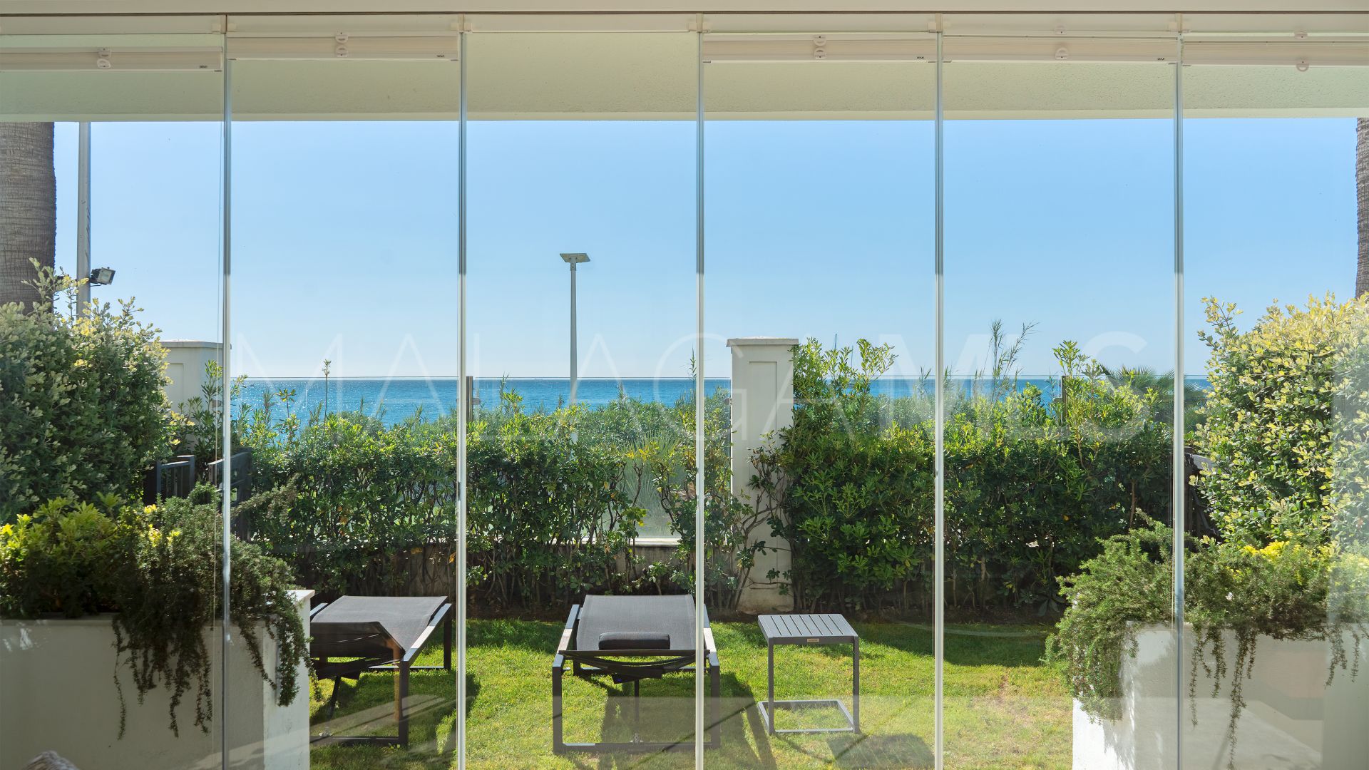 Apartamento planta baja with 2 bedrooms for sale in Doncella Beach