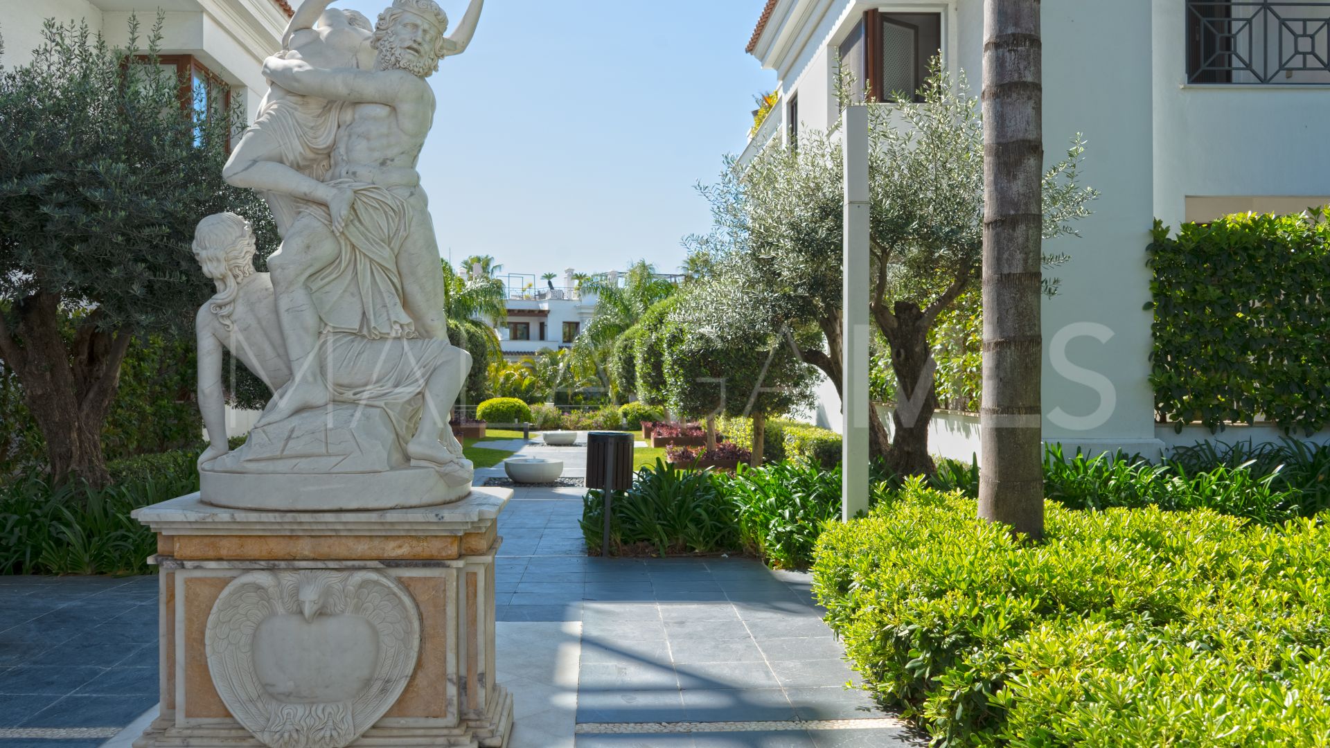 Apartamento planta baja with 2 bedrooms for sale in Doncella Beach