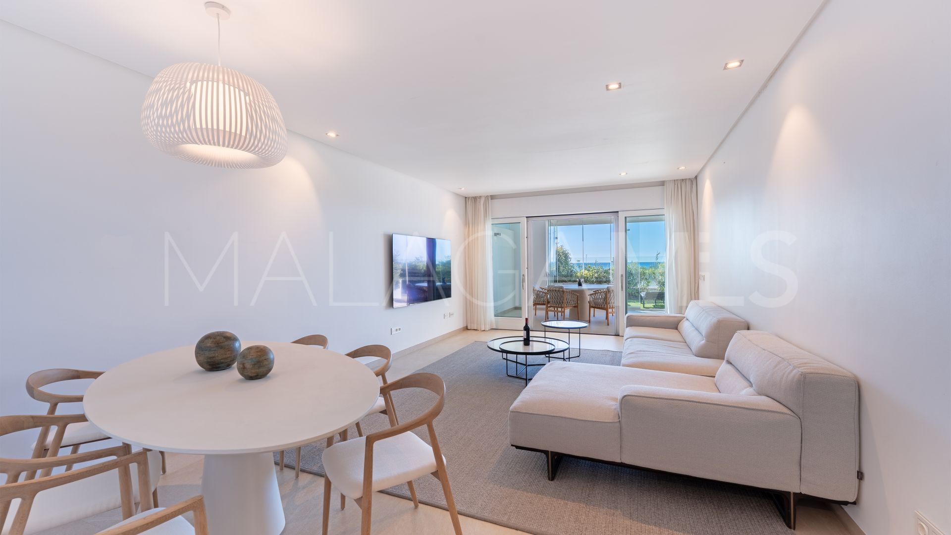 Apartamento planta baja with 2 bedrooms for sale in Doncella Beach