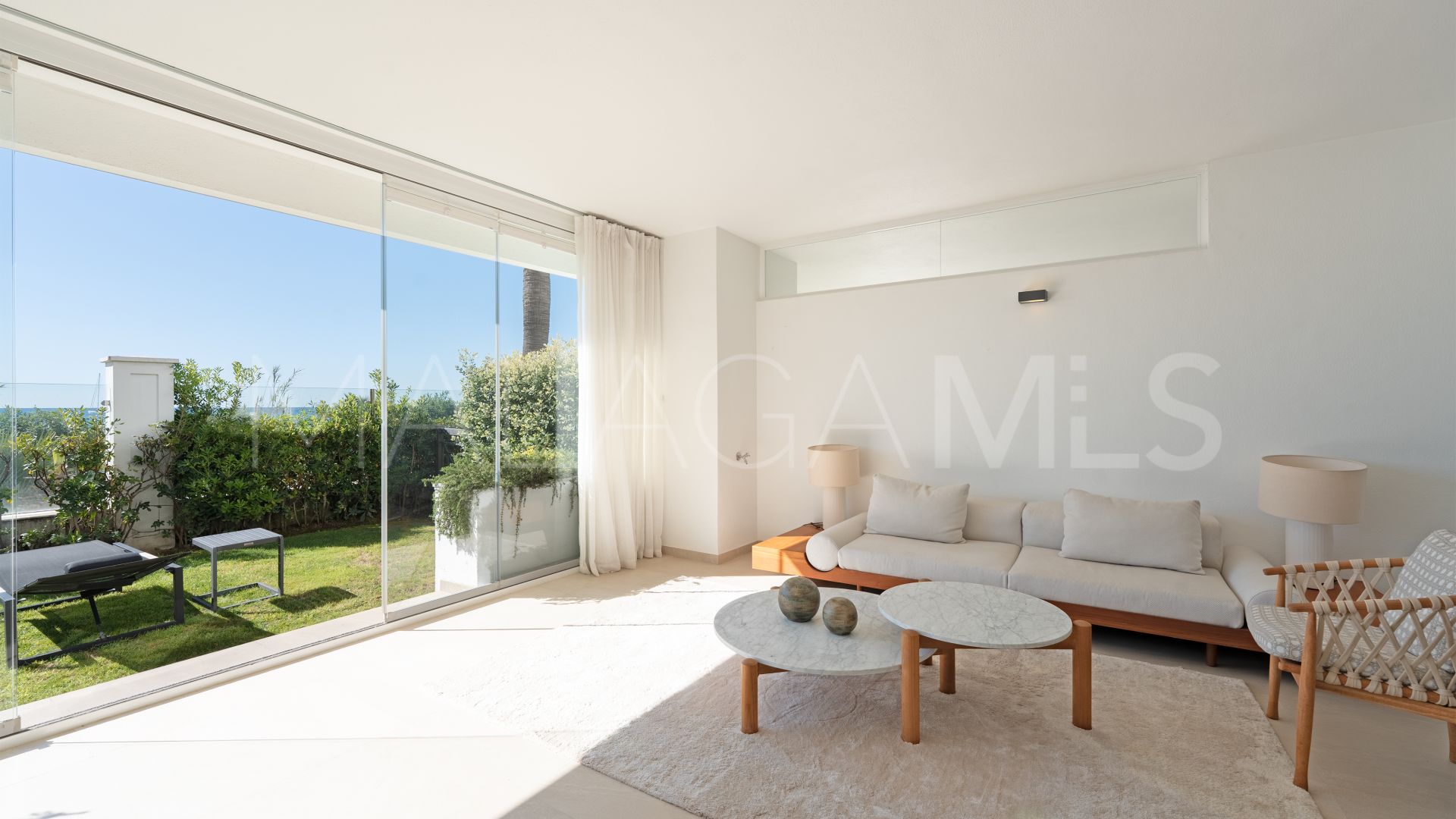 Apartamento planta baja with 2 bedrooms for sale in Doncella Beach