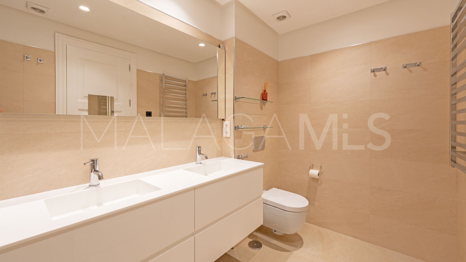 Apartamento planta baja with 2 bedrooms for sale in Doncella Beach