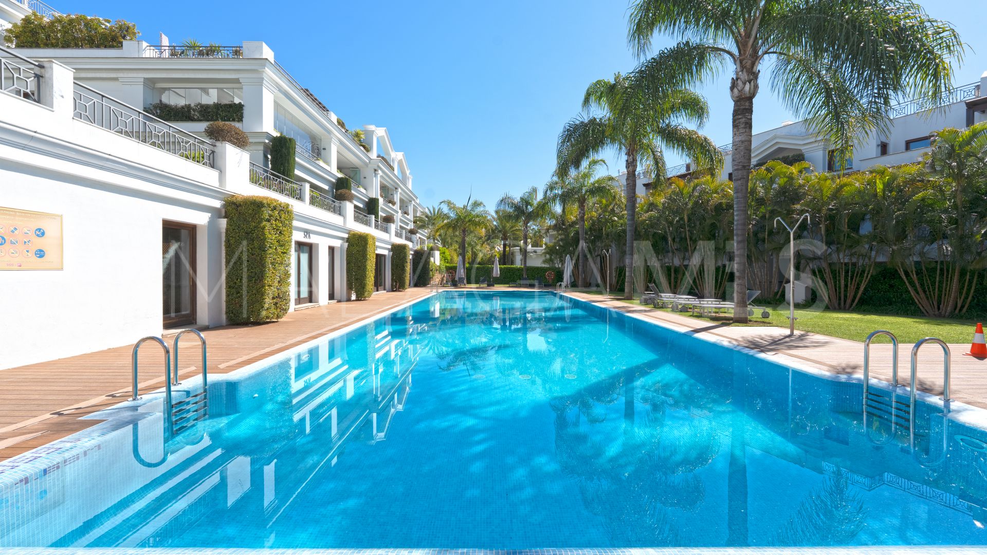 Apartamento planta baja with 2 bedrooms for sale in Doncella Beach