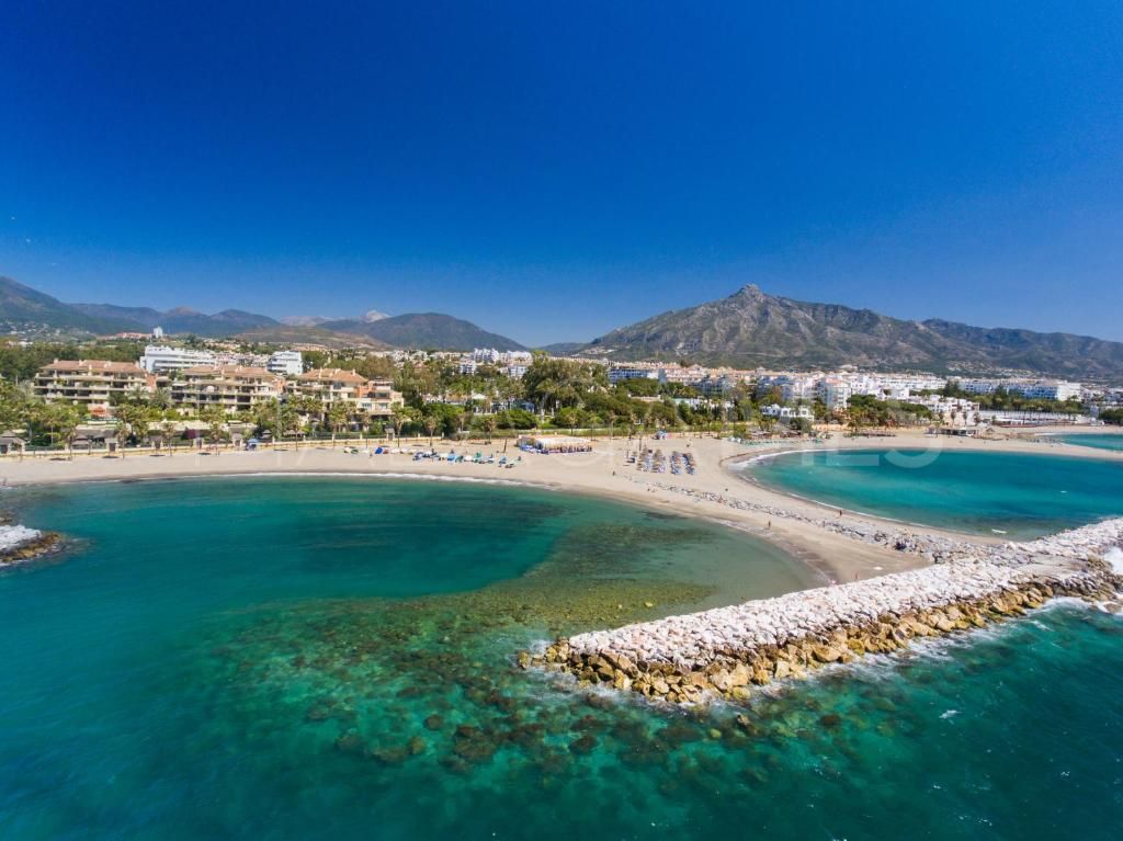 For sale apartment in Playas del Duque with 2 bedrooms