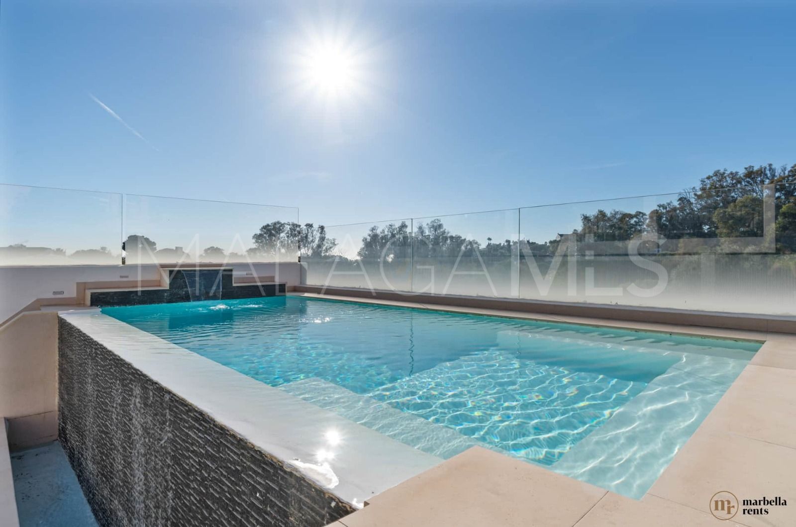 6 bedrooms semi detached house in Artola for sale