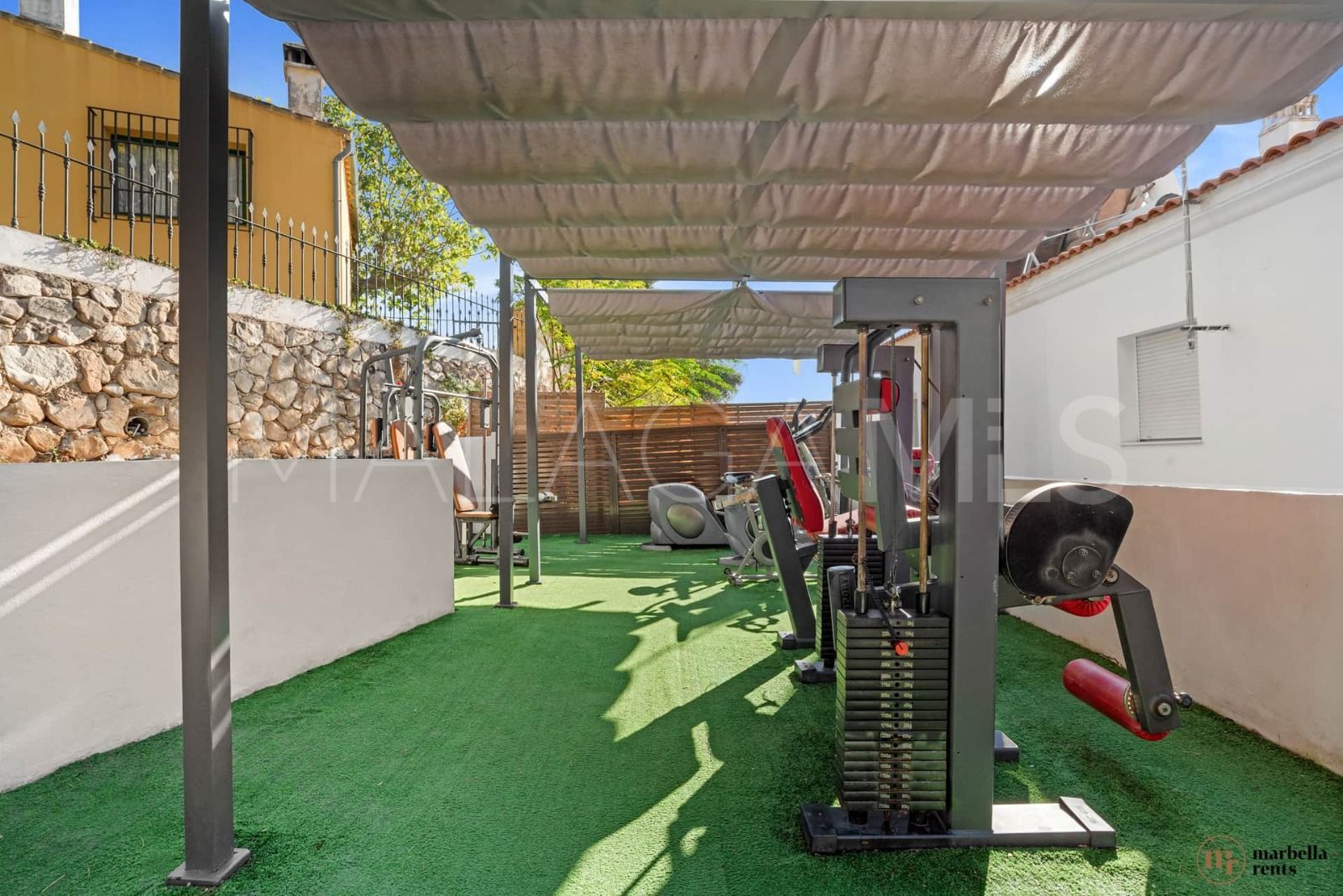 6 bedrooms semi detached house in Artola for sale