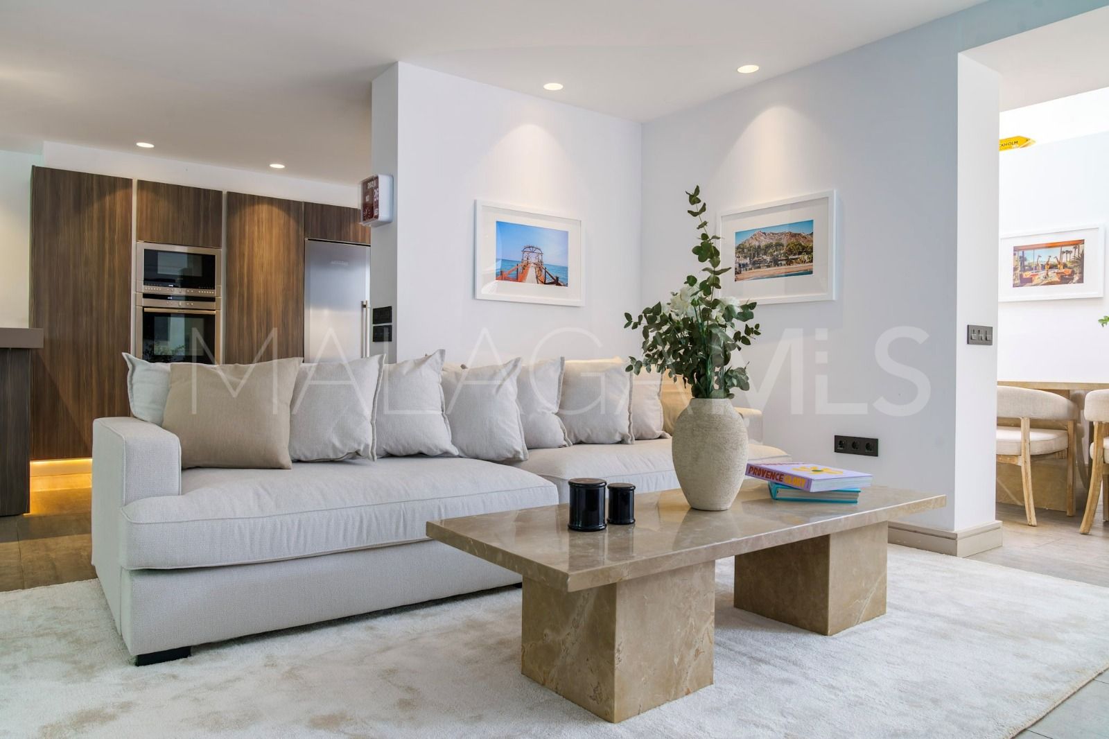 Villa for sale in Las Brisas