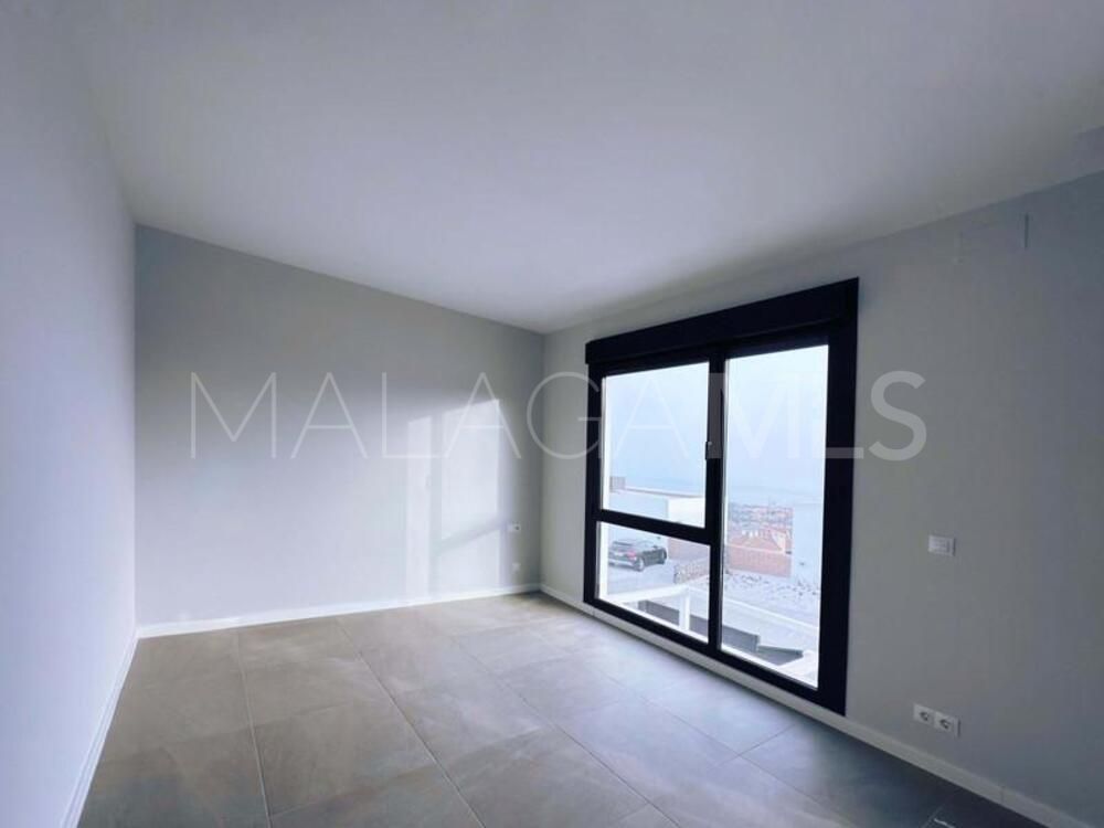 Buy Riviera del Sol semi detached house with 4 bedrooms