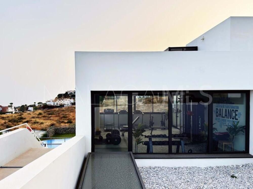 Buy Riviera del Sol semi detached house with 4 bedrooms