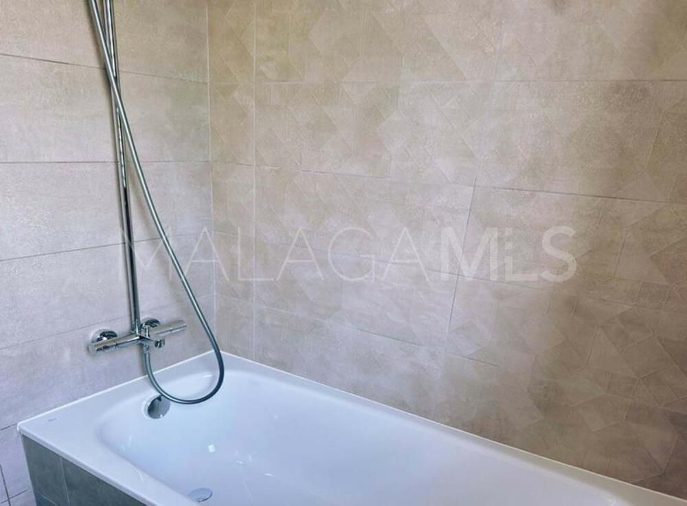 Buy Riviera del Sol semi detached house with 4 bedrooms