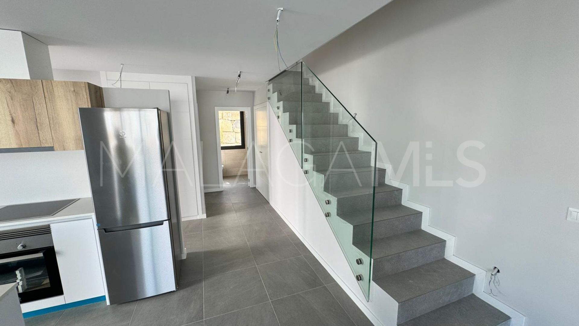 Buy Riviera del Sol semi detached house with 4 bedrooms