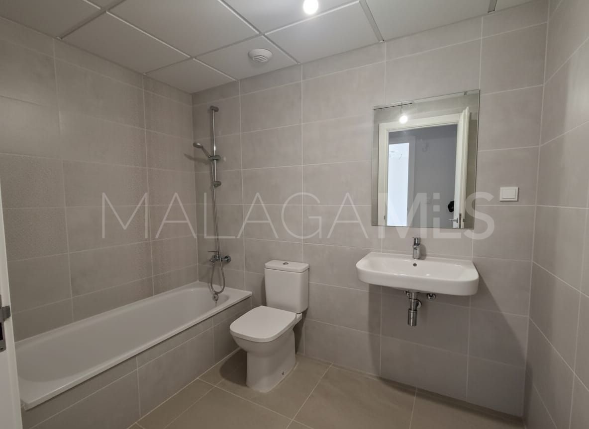 For sale Estepona East 2 bedrooms ground floor apartment