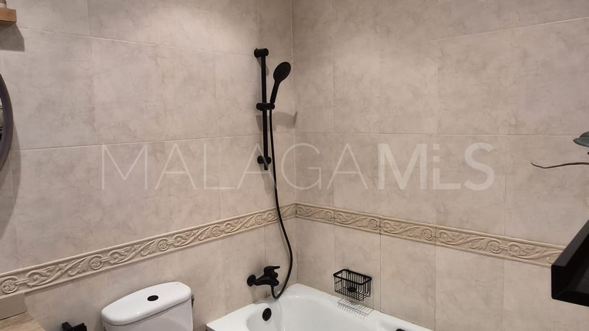 Radhus for sale in Sitio de Calahonda