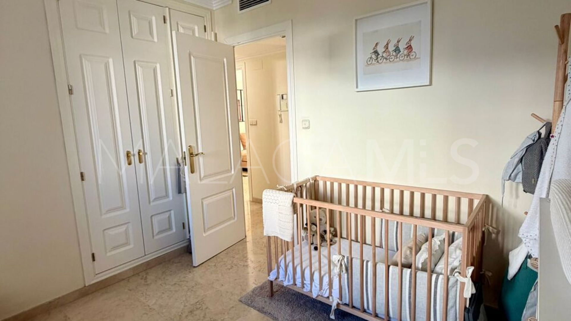 Lägenhet for sale in Las Lomas de Rio Real