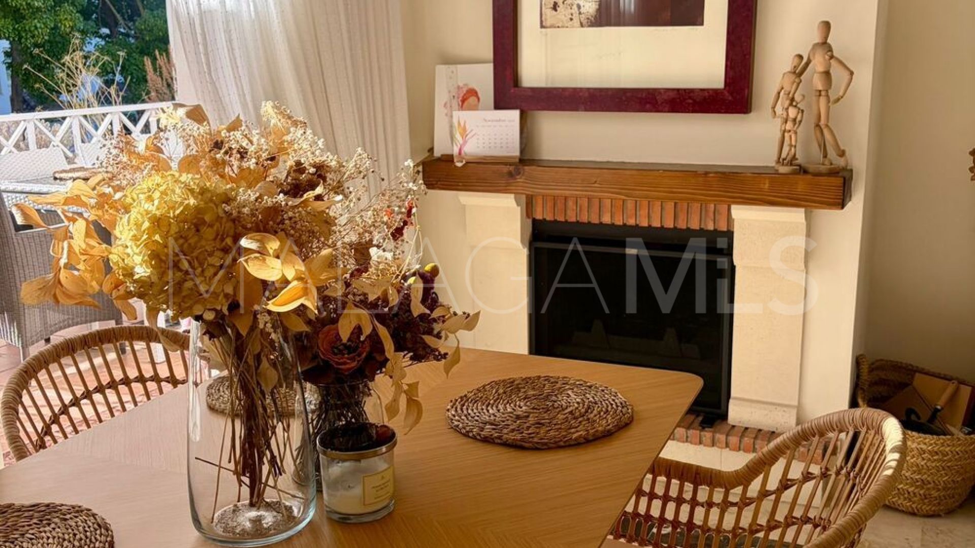 Lägenhet for sale in Las Lomas de Rio Real