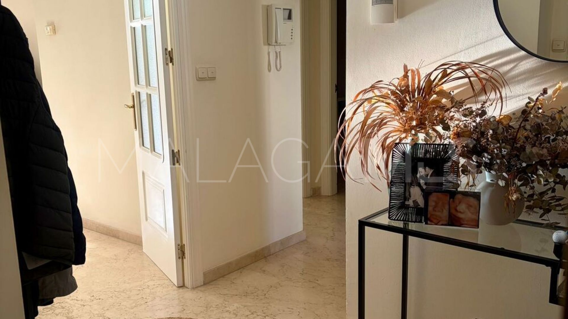 Lägenhet for sale in Las Lomas de Rio Real